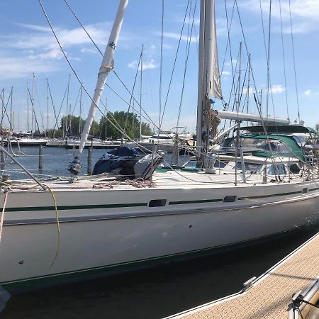 Stay Only Or Sailaway With Friends And Family Have More Fun Medemblik Extérieur photo